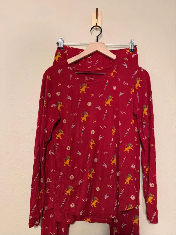 Kyte Baby Pajama Set Adult Unisex Gryffindor Harry Potter Size Small - Image 3