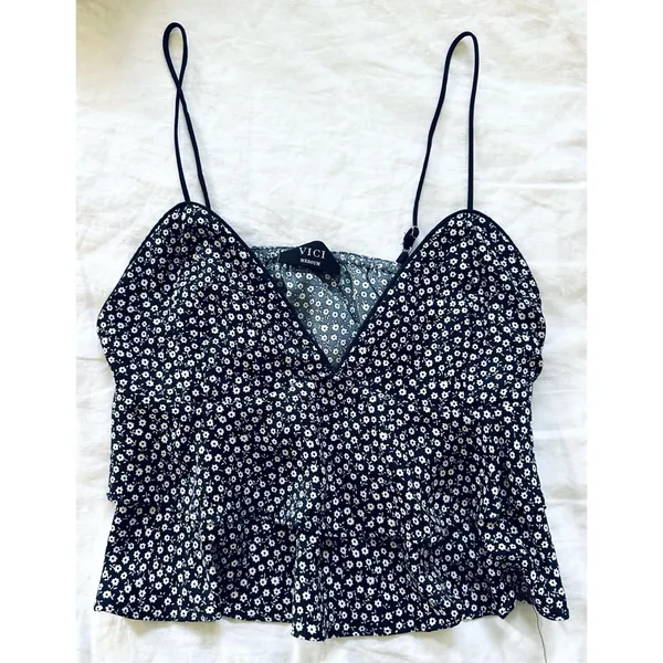 Vici Daira Floral Babydoll Crop Top - Image 8