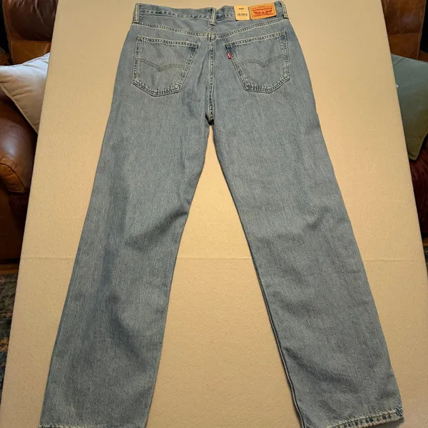 Levis Low Pro Straight Jeans Light Wash Denim High Rise Women Size 30 - Image 5