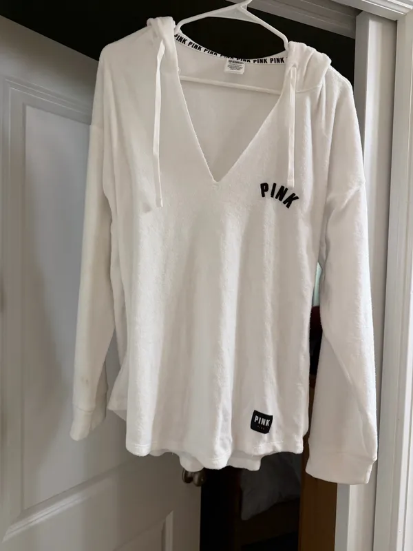 PINK Victoria's Secret beach cover up - Image 7