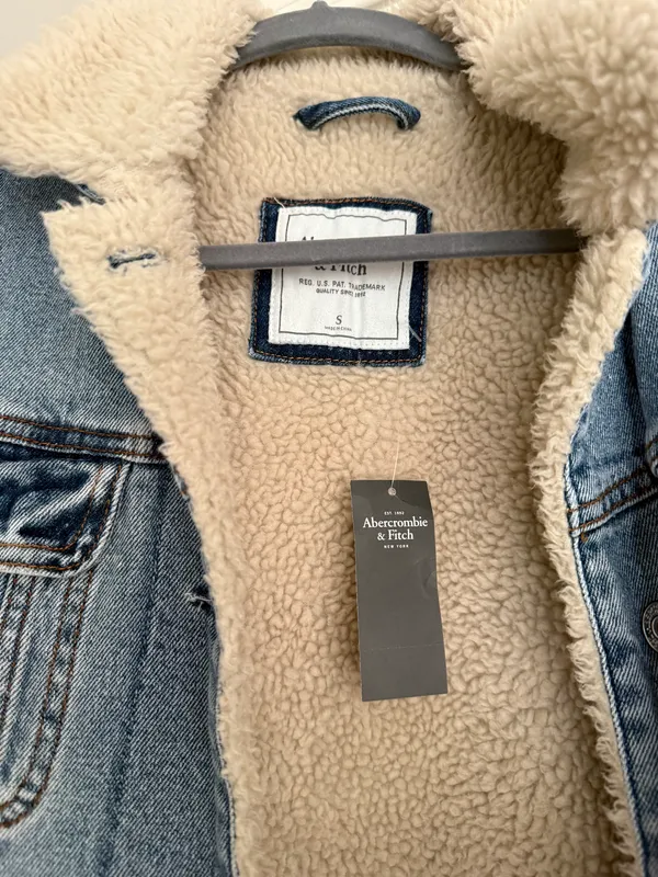 Abercrombie Sherpa Lined Denim Jacket - Image 3