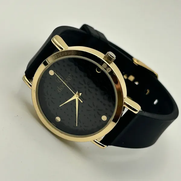 Decree Gold Tone Black Silicon Band Women’s Minimalist Watch New Battery - Image 4