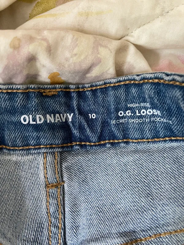 Old Navy Jeans - Image 2