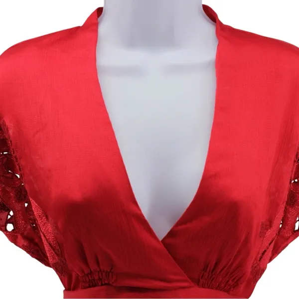 Y2K BCBGMaxAzria Cherry Red Babydoll Sweetheart Tieback Blouse Eyelet Size‎ S - Image 3