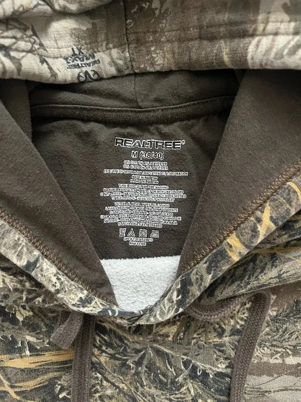 Realtree Camo Hoodie - Image 3