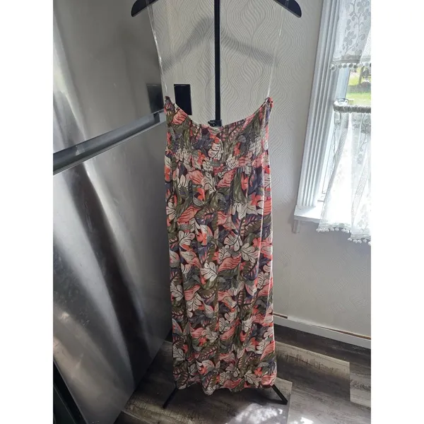 Wild fable Tropical Floral V-Neck Strappy halter maxi Dress M open back - Image 3