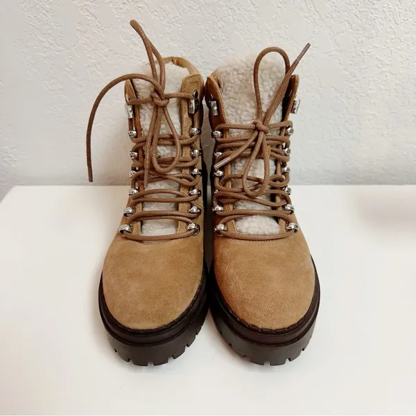 Marc Fisher Leigan Caramel Suede Sherpa Trim Lug Hiking Boot NWOT Size 5 - Image 4