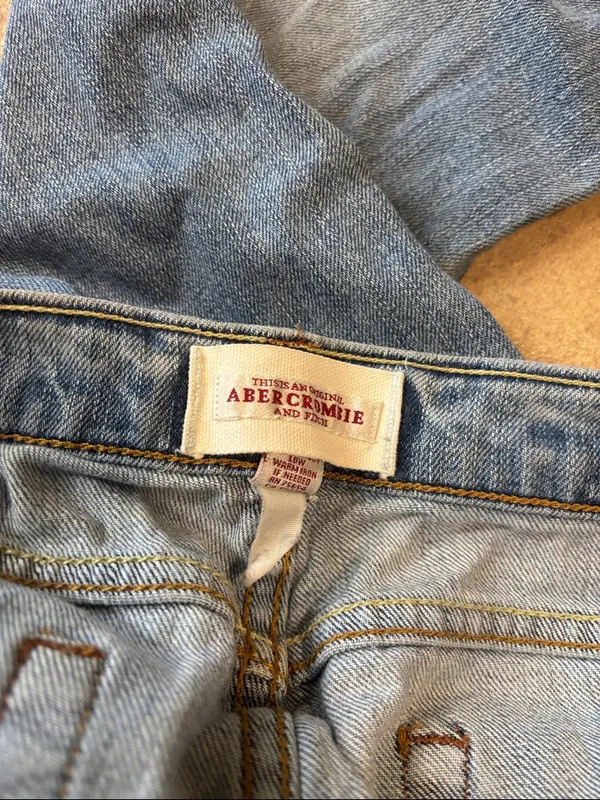 Abercrombie & Fitch Light Blue Flare Jeans - Image 3