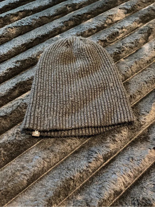 Vans Black Ribbed Knit Beanie - Image 3