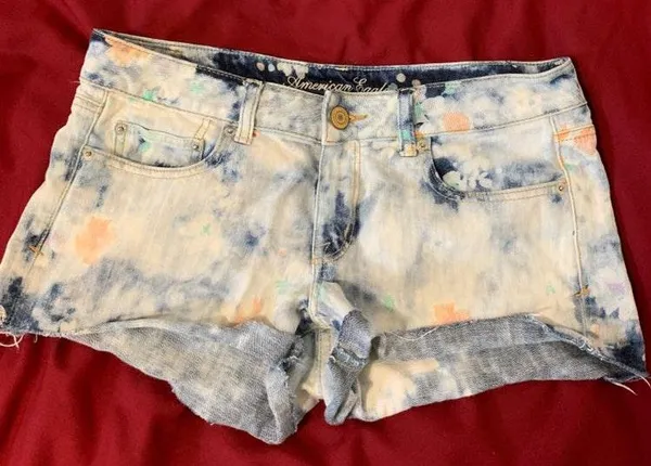 American Eagle Floral Distressed Denim Shorts - Image 2