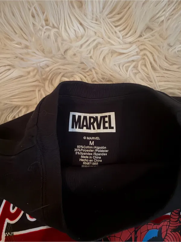 Marvel Black Spider-Man Graphic Crop Top with Red & Blue Print - Image 6
