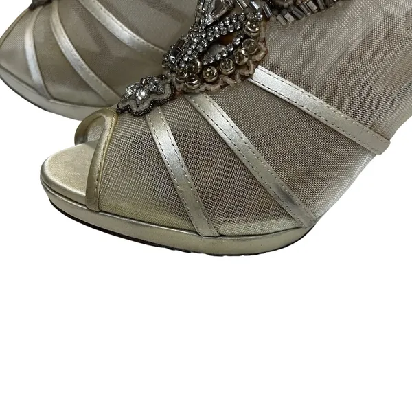 Badgley Mischka Lianna Peep Toe Booties Sz 8M Champagne Rhinestone Wedding Heels - Image 8