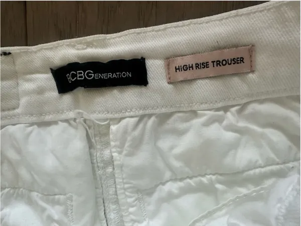 Women's BCBGeneration White Trouser Wide Leg Ankle Pants Size 0 - Image 3