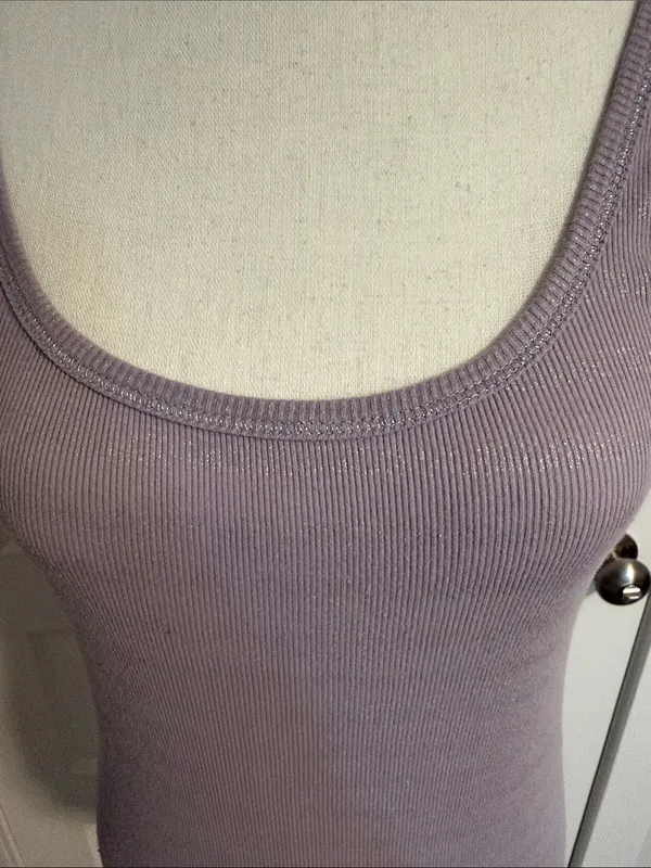 Loft| Women's Ribbed Scoop Neck Tank Top - Lavender with Light Silver Stripes - Image 2