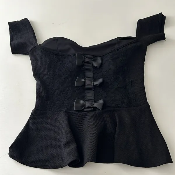 Black floral lace & bow sweetheart padded off shoulder baby doll ruffle top - Image 2