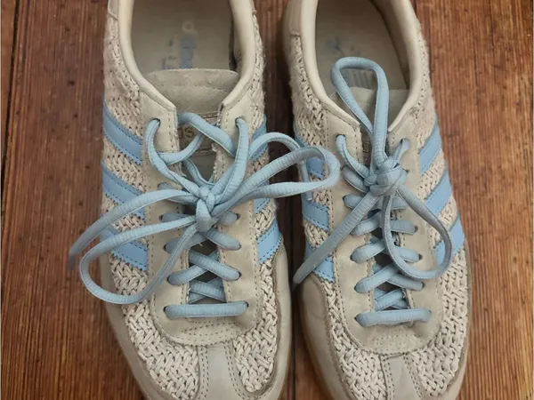 adidas Women's Cream Sneakers with Light Blue Stripes - Image 3