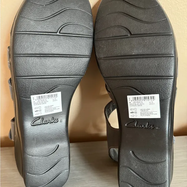 Clarks Leather Adjustable‎ Strap Soft Cushion Sandals Size Women 9.5W Artisan - Image 6