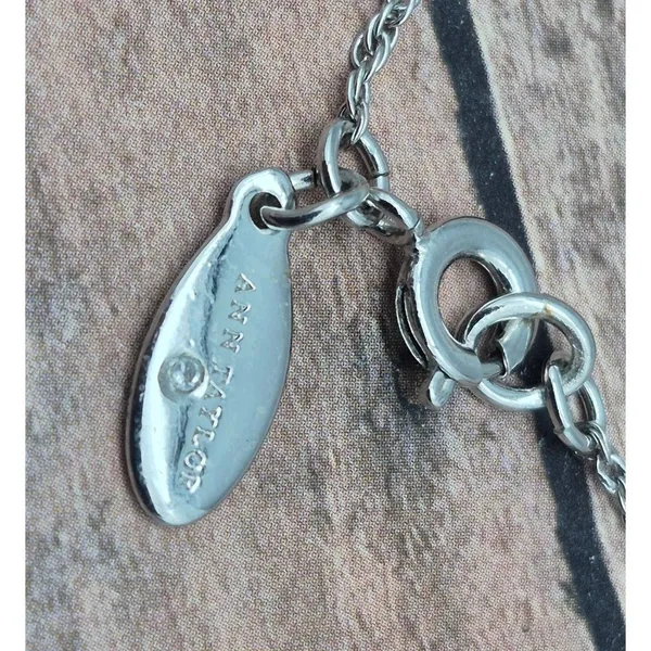 Ann Taylor Silver-Tone Long Chain Necklace With Clear Crystal Accents 36 Inches - Image 8