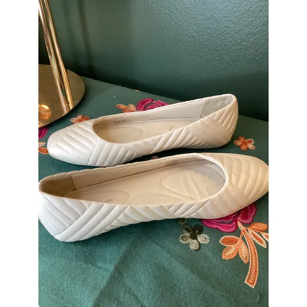 ANTONIO MELANI MARCIEE White Quilted Leather Ballet Flats Women's Size‎ 5.5M 36 - Image 4