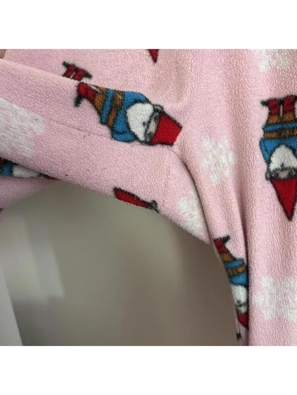 🇺🇸Lounge affair pink gnome and snowflake soft fleece like pajama SET - Image 10