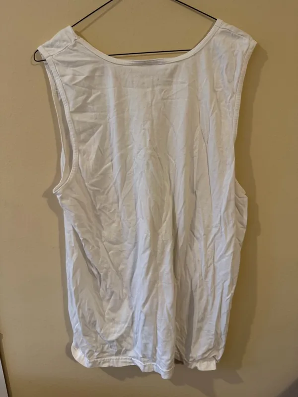 Comfort Colors White Pineapple Graphic Tank Top Size M - Image 2