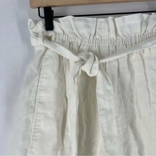 Aritzia Wilfred White Linen Belted Tie Waist Pull On Paperbag‎ Shorts - Image 3