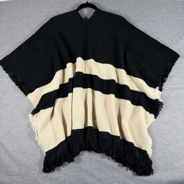 Gameday Couture Michigan State Spartans Knit Poncho Wrap M/L College Football - Image 2