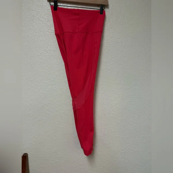 NIKE Bright Pink Leggings Size Small EUC - Image 13