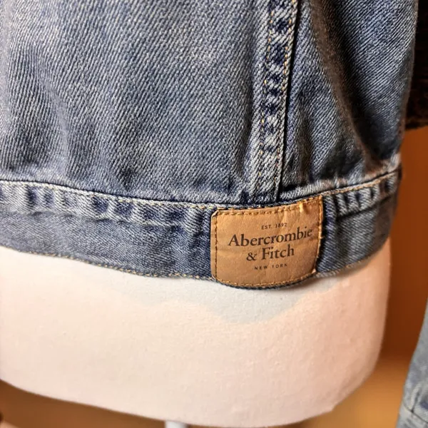 Y2K Abercrombie & Fitch Denim Jacket Built‎ In Scarf Knit Collar Womens Small - Image 4