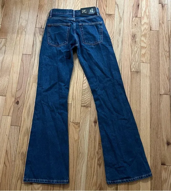 BDG '90s High-Rise Boot Cut Washed Jean- NWT Size 24/32 - Image 7