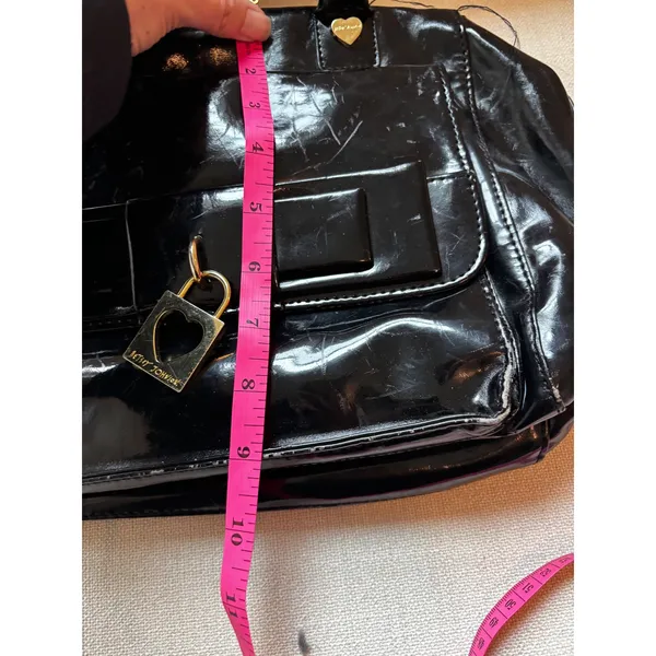 Vintage Y2K Betsey‎ Johnson Satchel Bag Black Patent Bow Heart Padlock Rocker - Image 8