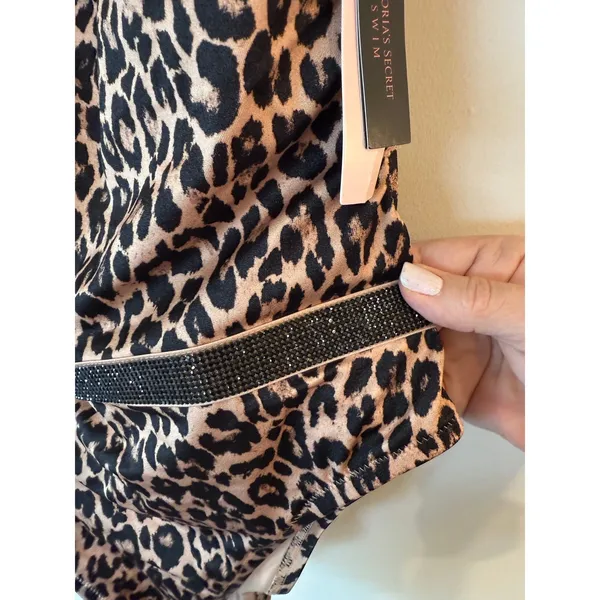 Victoria Secret NWT Swimsuit Womens Large Black Leopard Plunge Neck Boho Beach - Image 3