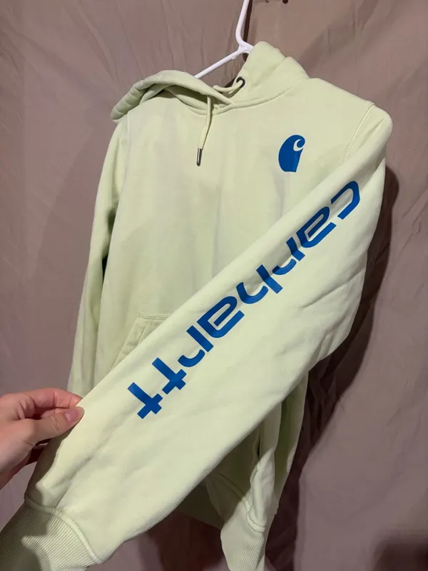 Carhartt sweatshirt - Image 3