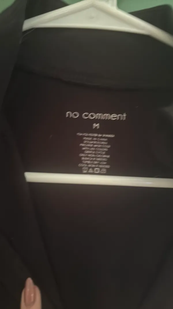 No Comment Black jacket - Image 2