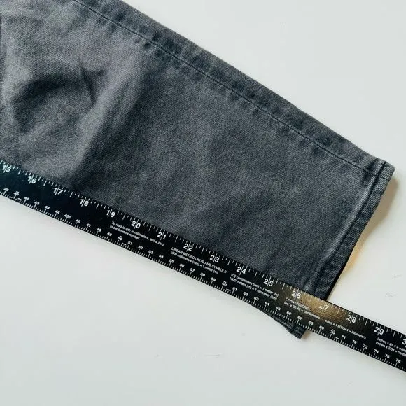 American Eagle‎ Highest Rise Distressed Black Wash Denim Mom Jeans Size 8 - Image 5