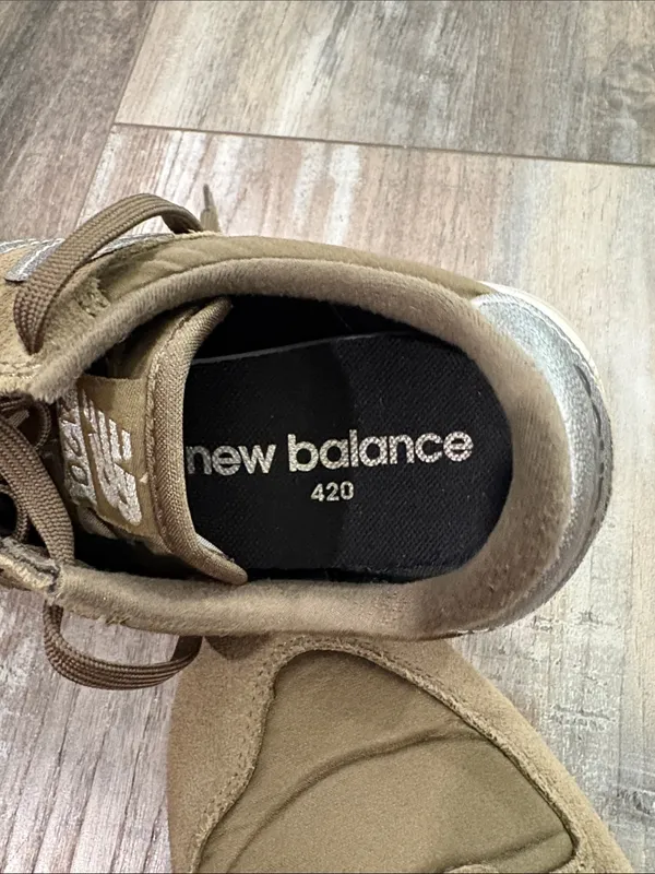New Balance 420 olive green and silver 7.5 - Image 11