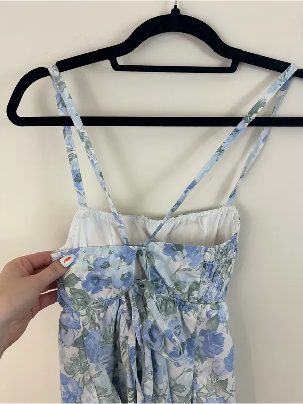 Hollister Blue & White Floral Midi Dress Slit Criss Cross Strappy Back Size XS - Image 5