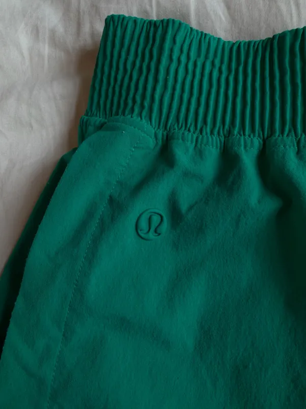 Lululemon Stretch Woven Relaxed-Fit High-Rise Short 4" - Image 12