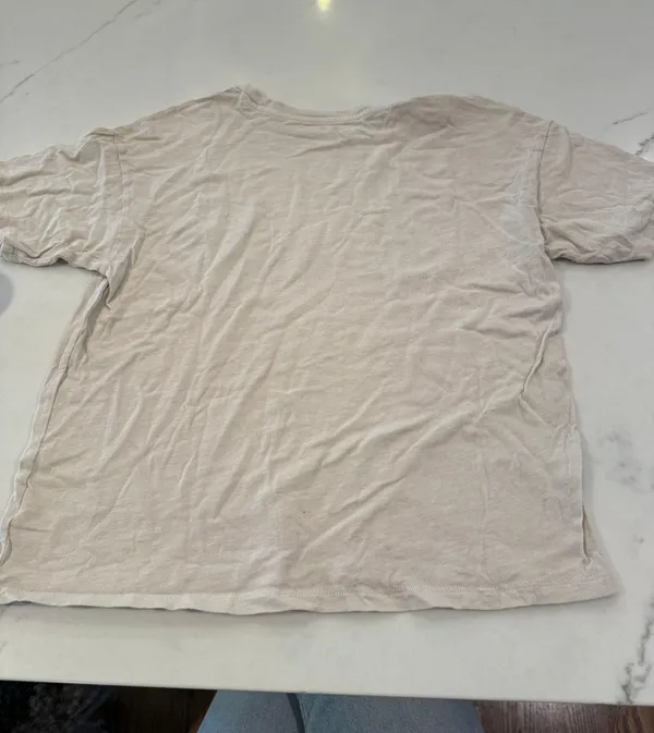 Outfitters Peace T-shirt - Image 4