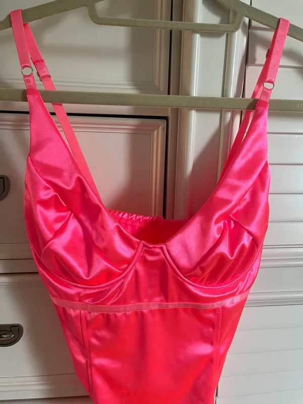 Pink Body Suit Size M - Image 5