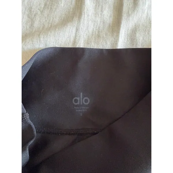 ALO Yoga High Waist Airlift Shorts Black Small Black High Waisted - Image 2