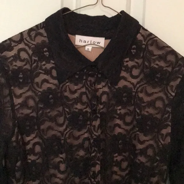 Beautiful black lace blouse - Image 2