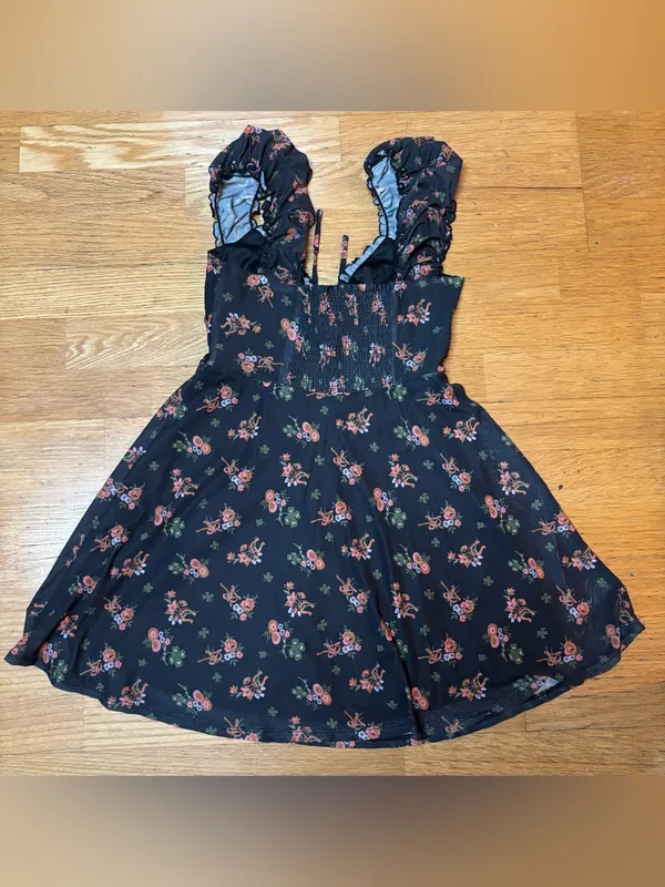 Urban Outfitters Audrey Bow Floral Shamrock Mesh Babydoll Whimsigoth Mini S - Image 6