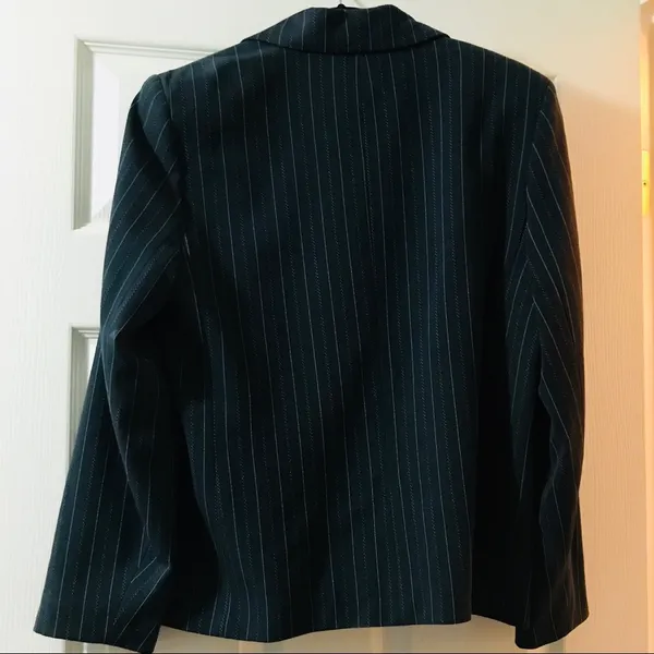 🌺 3/$20 SALE! NWT Alfred Dunner Petite Blazer - Image 6