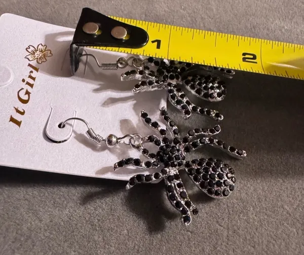 It Girl Silver Tone Rhinestone Spider Earrings - Image 3