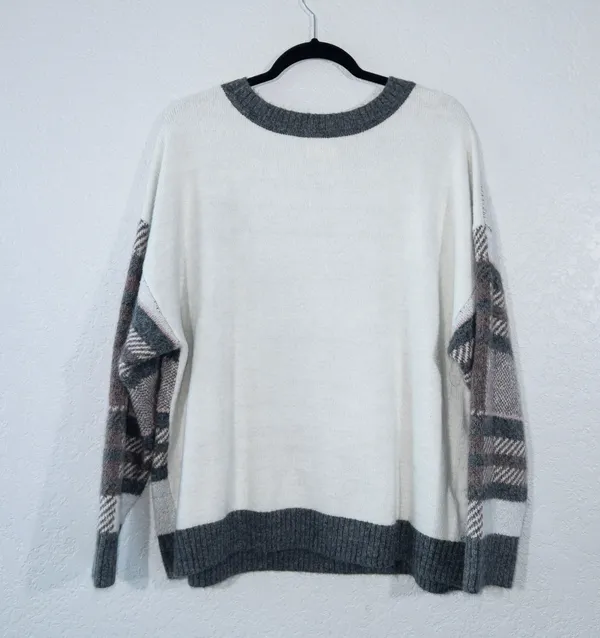 Evri New  Gray Checked Boxy Acrylic Blend Sweater Size 2X - Image 5