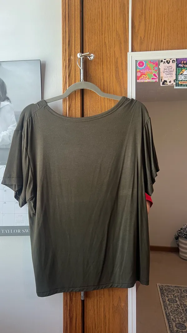 American Eagle V-Neck Soft & Sexy Tee - Image 2