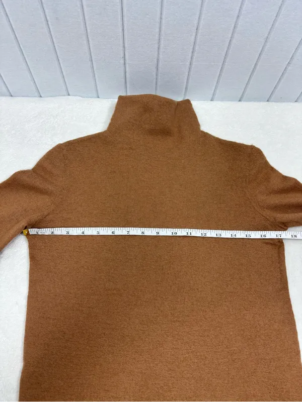 VINCE Lightweight Boiled 100% Cashmere Classic Turtleneck Size XS - Image 7