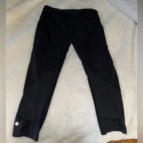 Lululemon leggings with pockets - Image 3