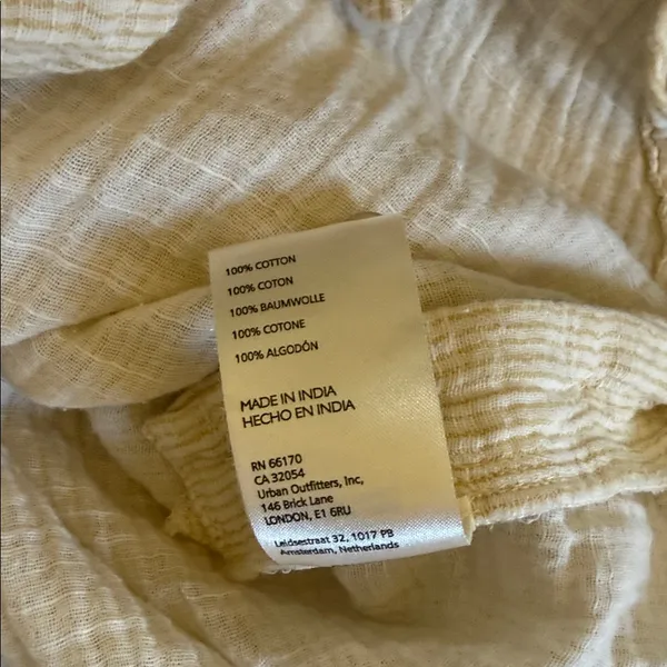 Anthropologie Beige Textured Button-Down Shirt size L - Image 7